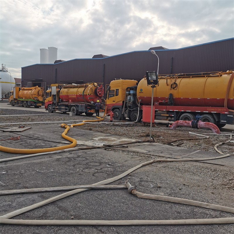 平阳污水池清理